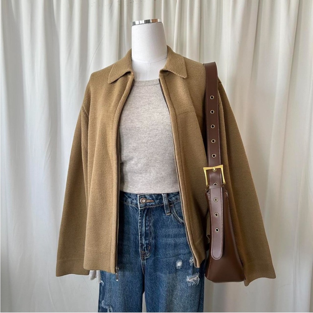 Vintage Tan J.Crew 100% wool full zip sweater. - Picture 3 of 8